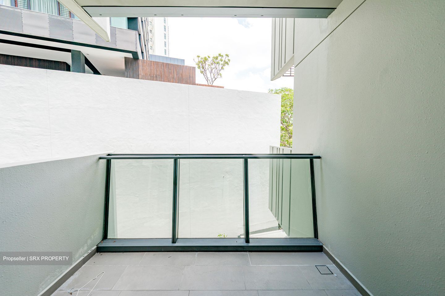 Haus On Handy (D9), Condominium #537817631